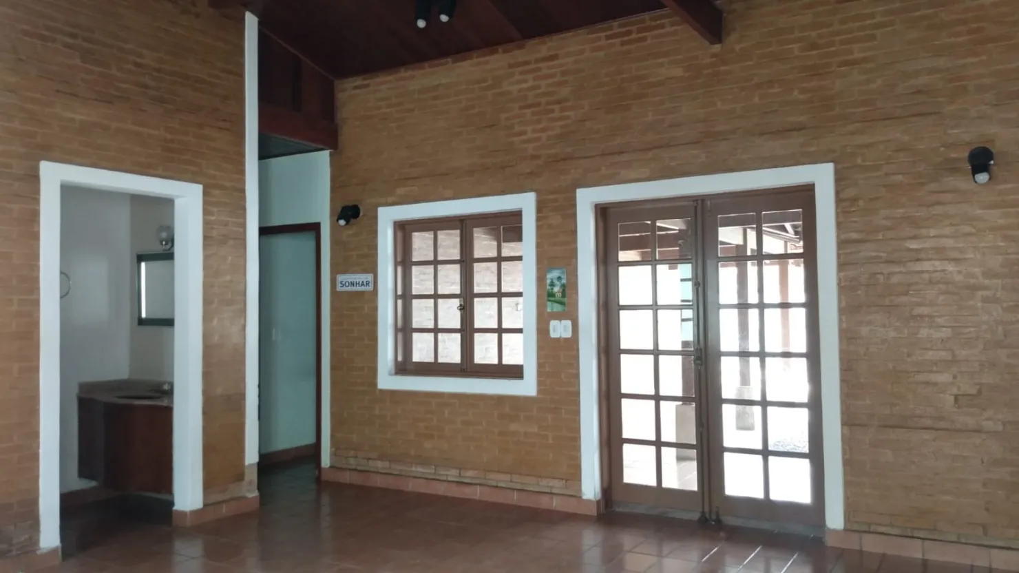 Imagem Casa à venda 2 Quartos, 2 Suites, 4 Vagas, 416M², Jardim Carolina, Ubatuba - SP
