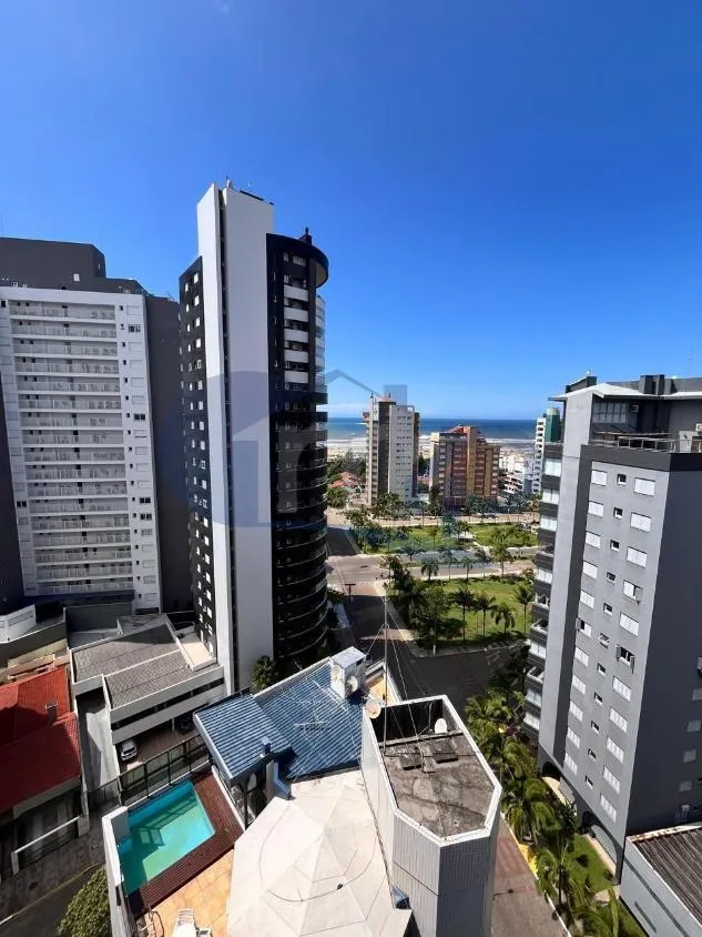 Imagem Apartamento a venda com 3 suites no centro de Torres/RS