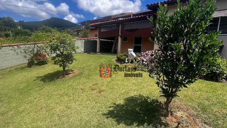 Imagem Chácara com 3 dormitórios à venda, 1300 m² por R$ 650.000 - Das Areias - Itapeva/MG