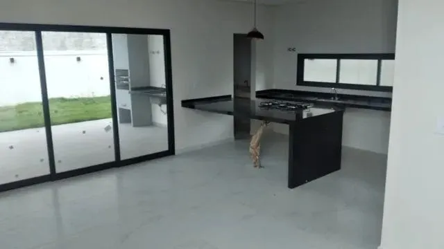Imagem Casa à venda 3 Quartos, 2 Suites, 2 Vagas, 250M², Parque Residencial Maria Elmira, Caçapava - SP | Residencial Malibu