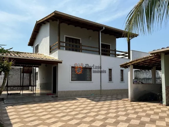 Imagem Sobrado com 3 dormitórios à venda, 182 m² por R$ 800.000 - Pontal de Santa Marina - Caraguatatuba/SP
