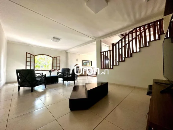 Imagem Sobrado à venda, 626 m² por R$ 2.990.000,00 - Condomínio Parque dos Cisnes - Goiânia/GO
