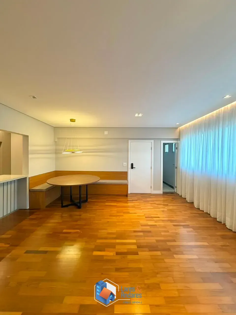 Imagem Apartamento para venda em Pinheiros com 3 quartos, sendo 1 suíte, 143m²