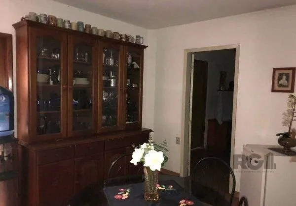 Imagem CASA SOBRADO NO CRISTO REDENTOR DE 5 DORMITÓRIOS E 3 VAGAS