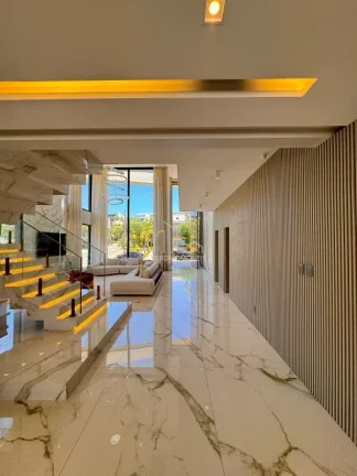 Imagem Linda casa duplex de alto padrão com quatro suítes área gourmet a venda em Alphaville salvador ll