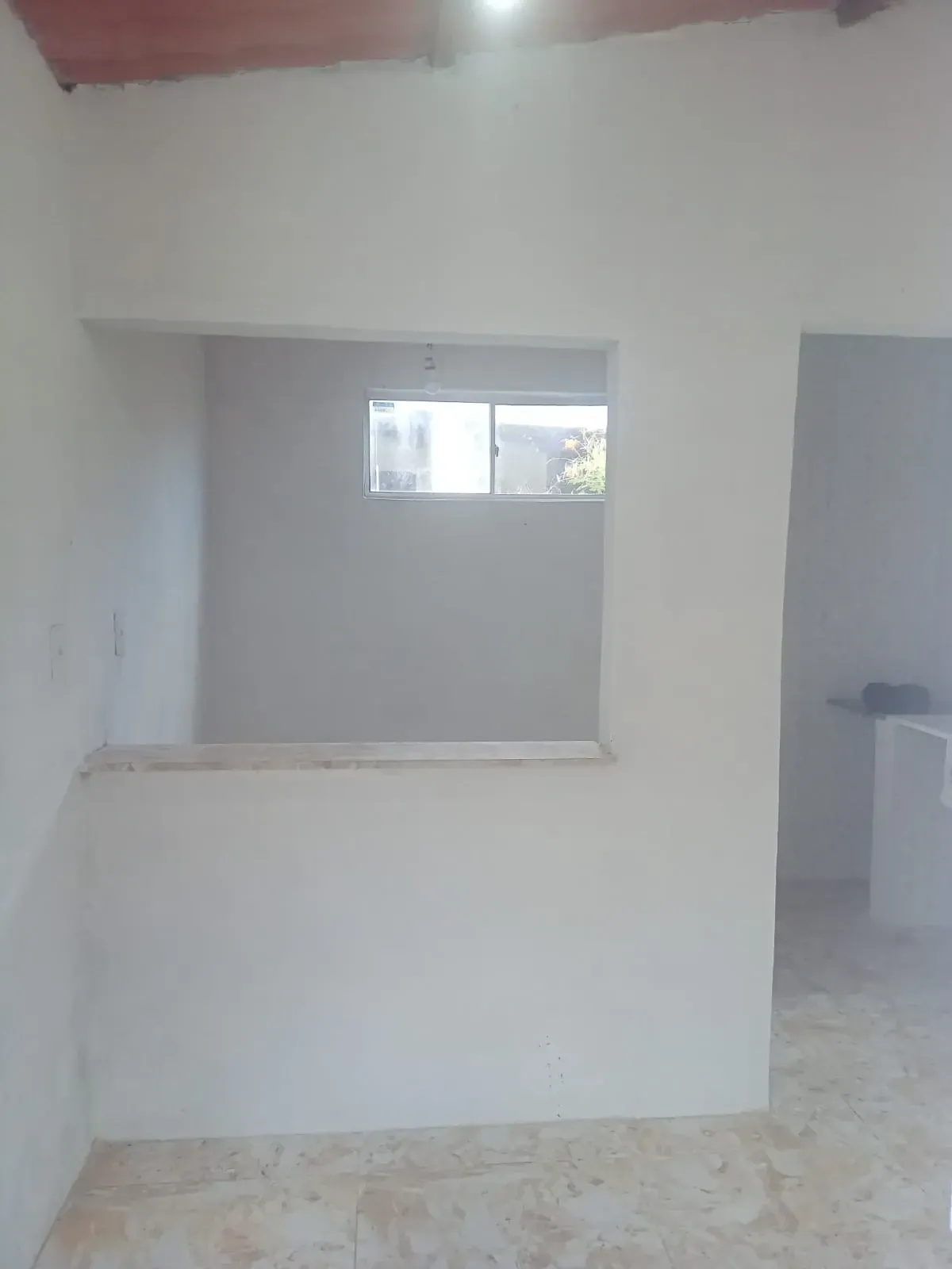 Imagem Kitnet com 1 Quarto para Alugar, 30 m² em Paripe - Salvador