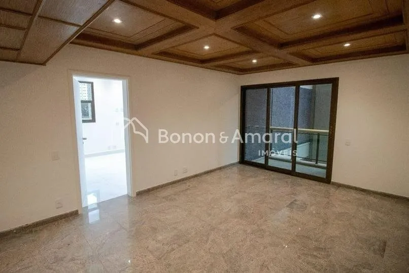 Imagem Apartamento à venda com 04 suítes, salas integradas, 03 vagas, 568 m² no Cambuí.