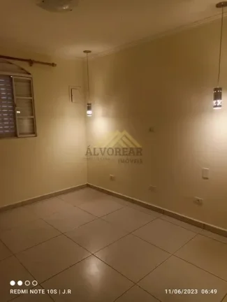 Imagem Duas Casas no Mesmo Terreno? Ideal para Morar ou Investir!