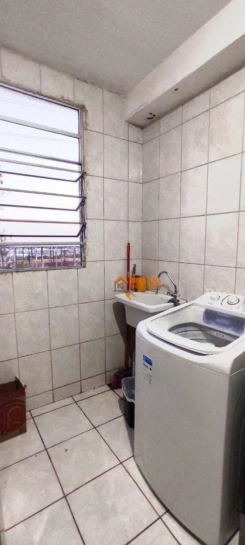 Imagem Apartamento com 2 dormitórios à venda, 45 m² por R$ 220.000,00 - Pimentas - Guarulhos/SP