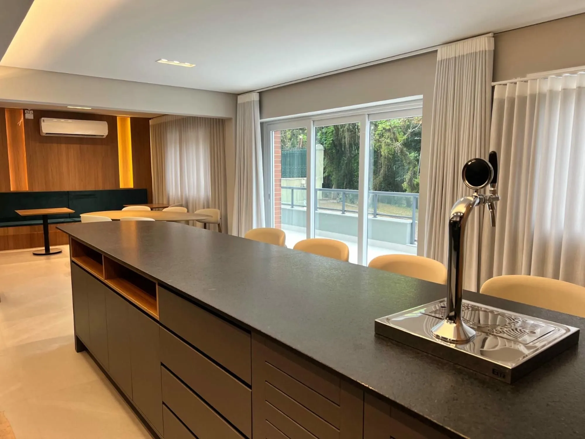 Imagem Apartamento de 3 dormitórios, 95m² (1 suíte), vaga dupla - Vila Ipiranga