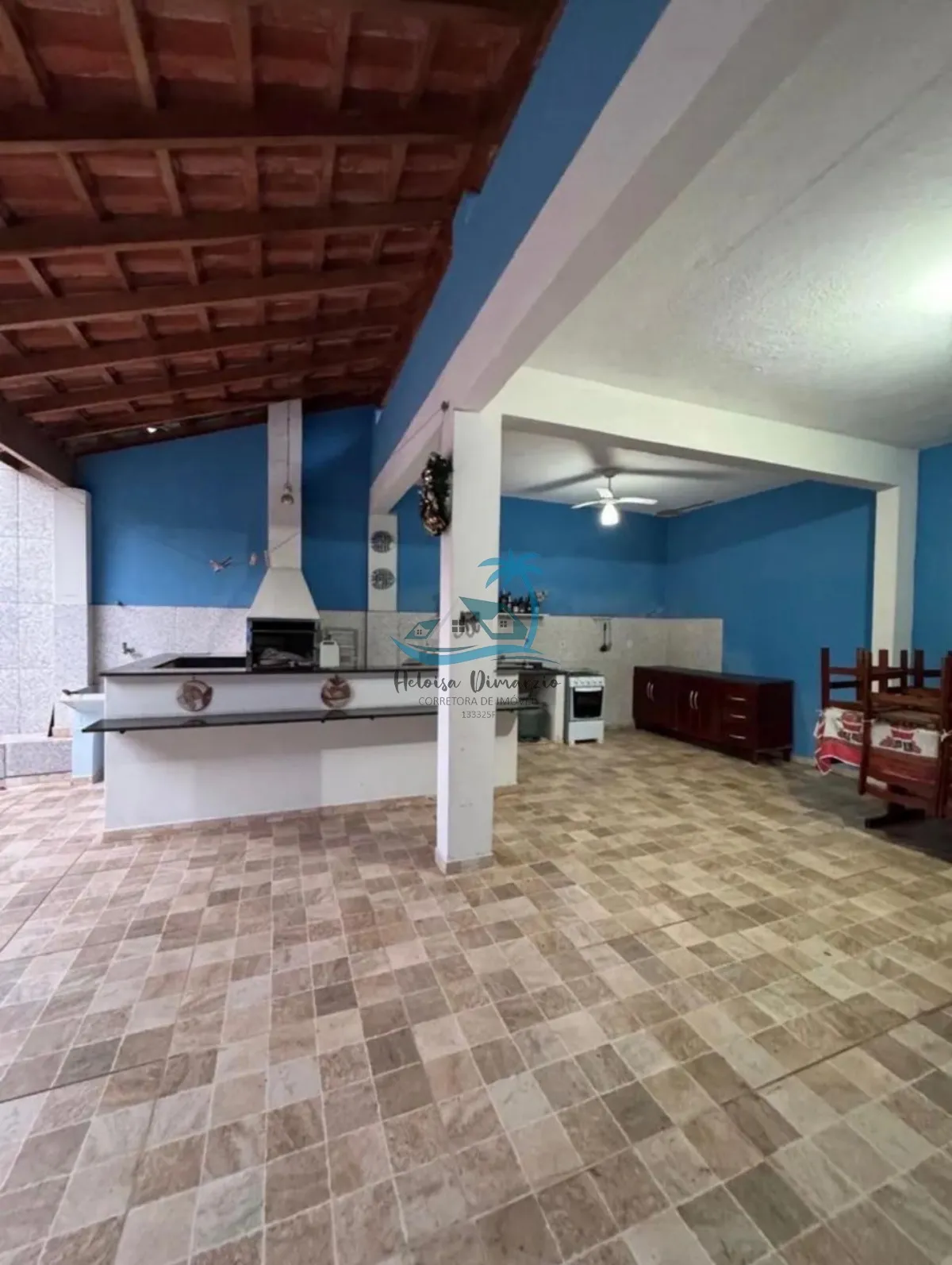 Imagem Casa com 4 dormitórios a venda em Ubatuba no Perequê-Açu - 300 metros da orla.