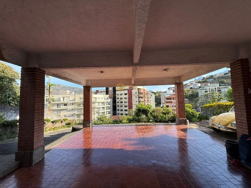 Imagem Casa para Venda em Teresópolis / RJ no bairro Várzea