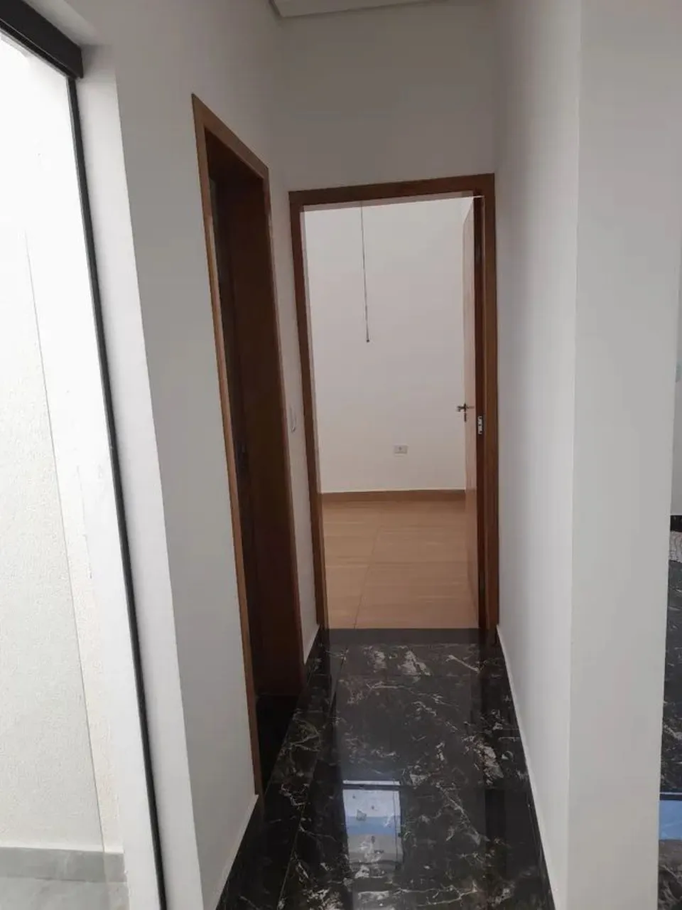 Imagem Casa em Condomínio à Venda em Sorocaba-SP, Bairro Horto Florestal: 3 Quartos, 1 Suíte, 1 Sala, 2 Banheiros, 2 Vagas, 110m².
