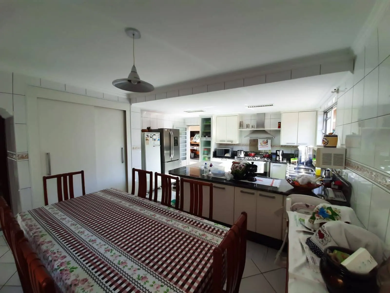 Imagem Sobrado de 387m² Localizado no Alphaville Residencial 3 - Santana de Parnaíba/SP!