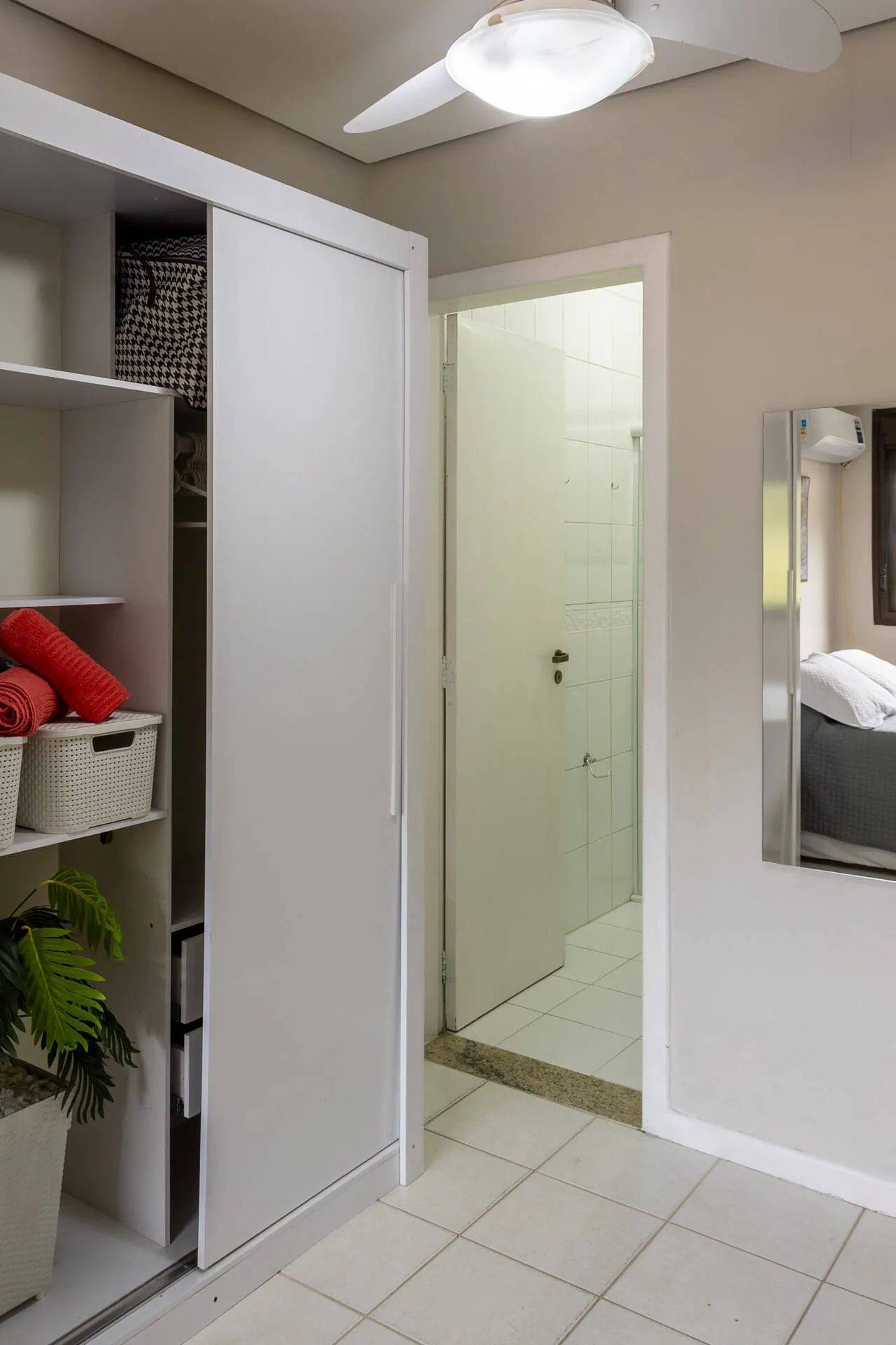 Imagem Apartamento para locação anual em Canajurê