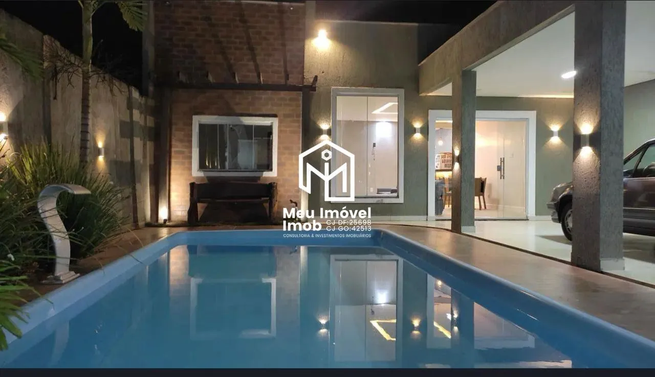 Imagem Casa 3 Quartos 1 Suíte 7 Vagas 330m² Arniqueiras/DF