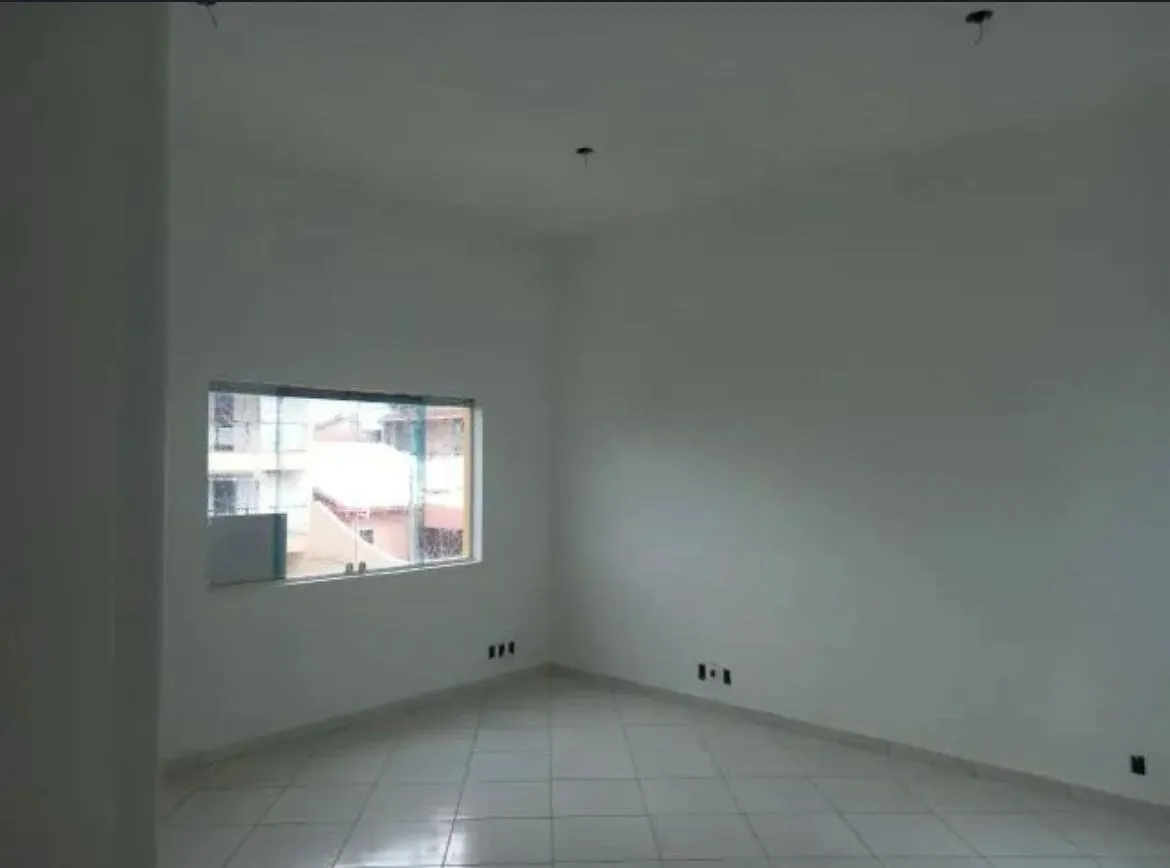 Imagem Oportunidade em Sorocaba! Imóvel Comercial com 9 Salas e 10 Vagas