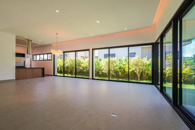 Imagem Casa 3 Suítes à venda, 332 m² por R$ 3.590.000 - Granja Viana - Cotia/SP