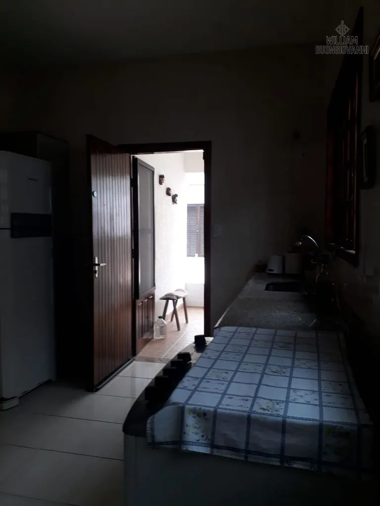 Imagem Casa Térrea Individual, 2 Quartos com Piscina Edícula com mais 2 suítes