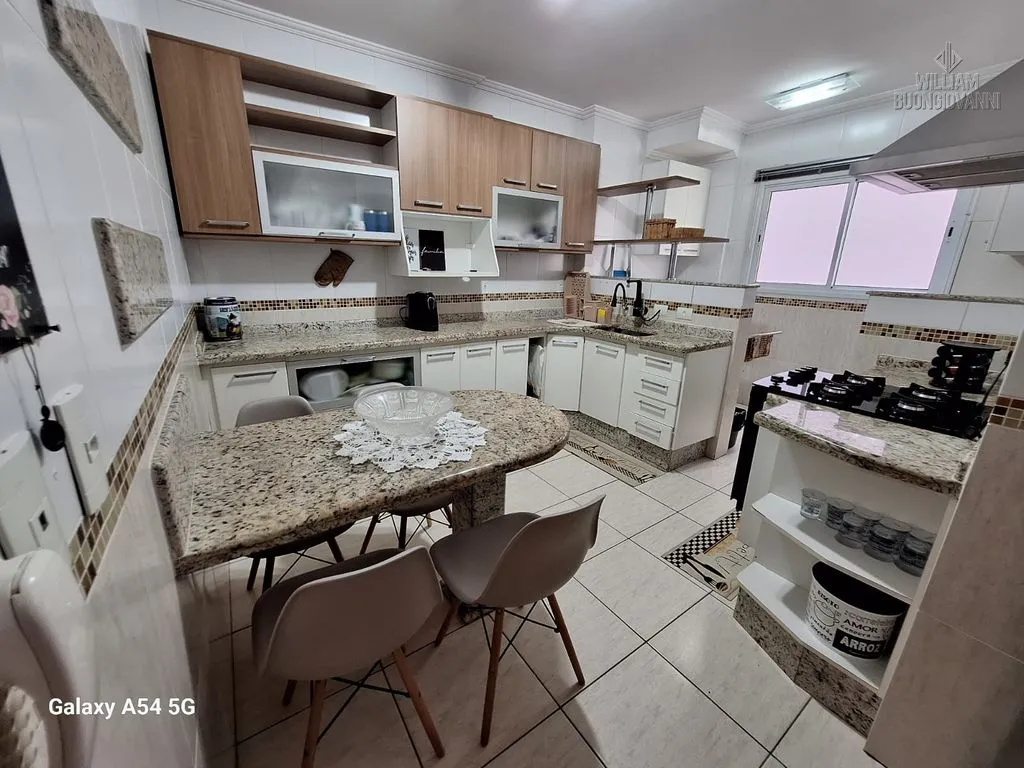 Imagem Apartamento 2 dormitórios sendo 1 suíte no coração da Vila Guilhermina