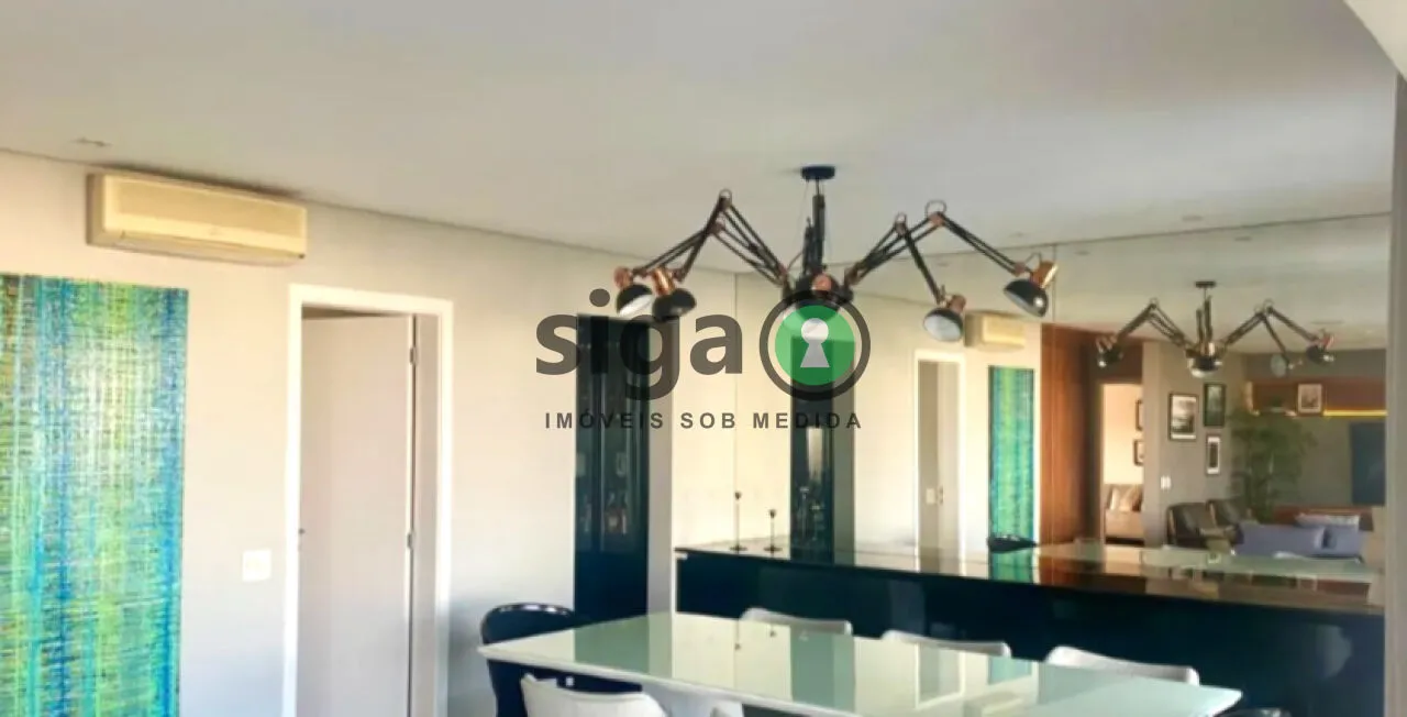 Imagem Apartamento á Venda no Parque Panamby , 247m2 com 4 quartos e 4 vagas