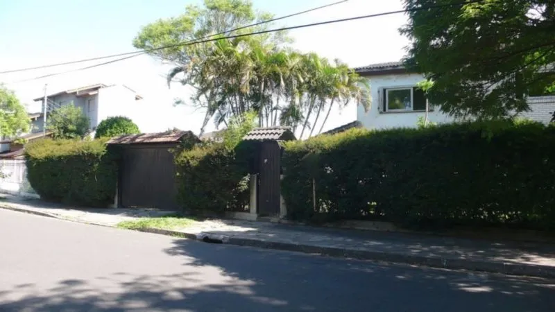 Imagem Casa Ampla com 2 pavimentos , grande pátio
