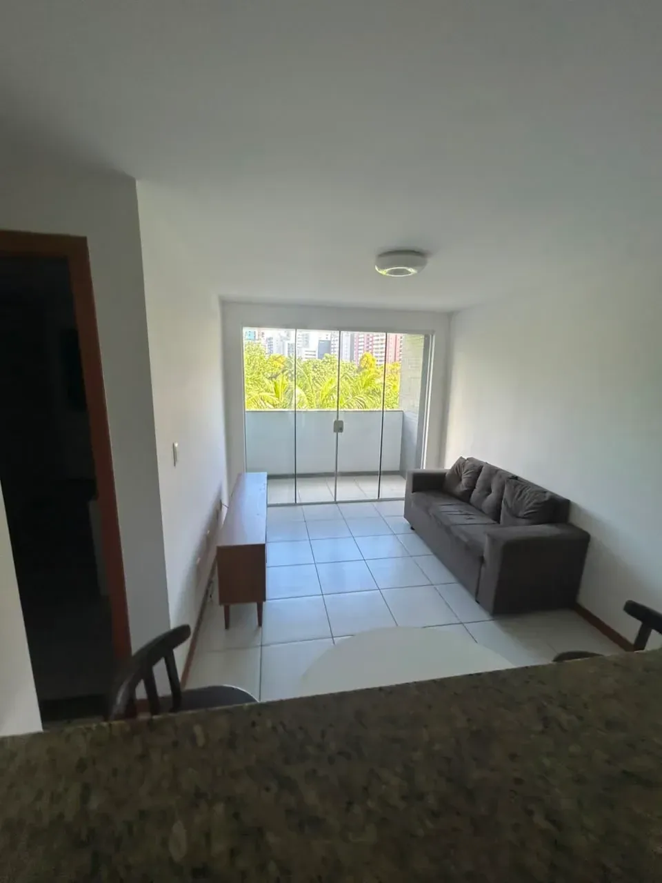 Imagem Apartamento com 1 Quarto para Alugar, 40 m² em Stiep - Salvador