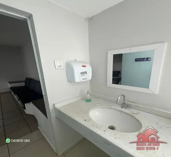 Imagem Consultório para Alugar, 400 m² em Centro - Bauru