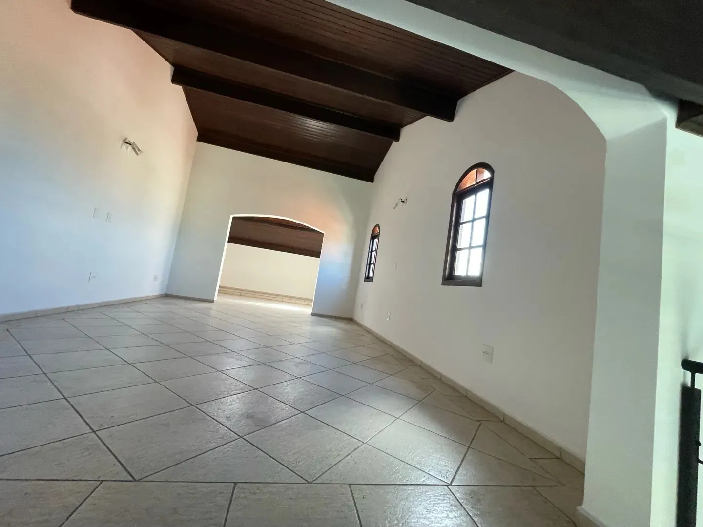Imagem Linda Casa de Alto Padrão à Venda no Jardim Pagliato ? Qualidade e Conforto em Cada Detalhe