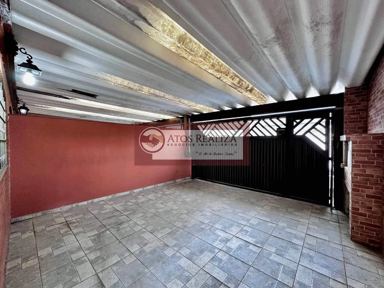 Imagem Sobrado à Venda em Jardim dos Lagos SP, 3 Dorms, 192m²