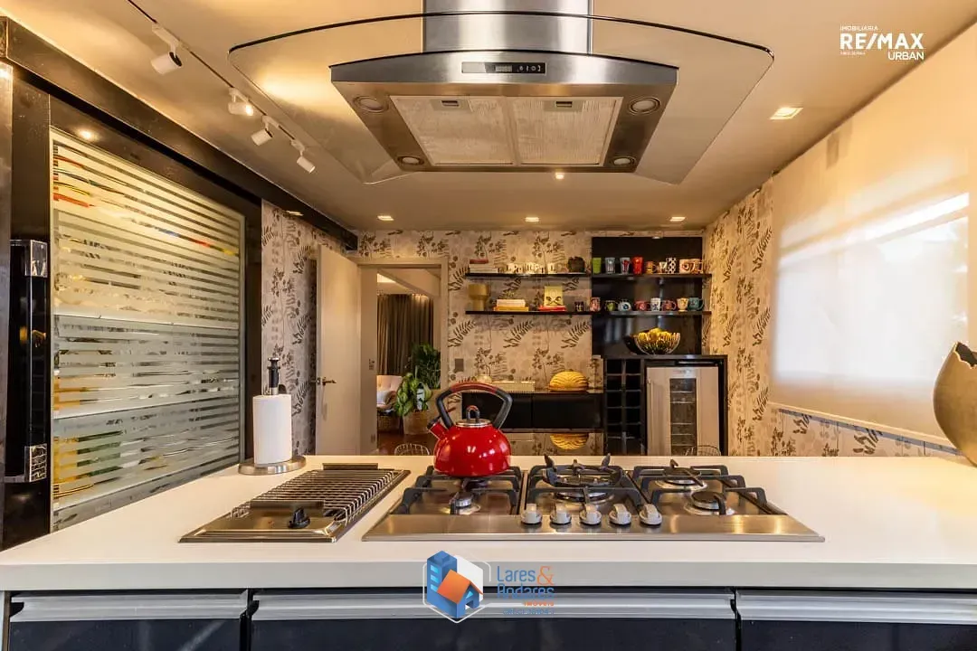 Imagem Apartamento para venda em Vila Andrade com 3 quartos, sendo 3 suítes, 239.36m²
