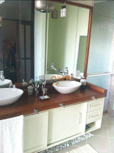 Imagem Casa com 4 dormitórios à venda, 600 m² por R$ 5.520.000,00 - Caputera - Arujá/SP