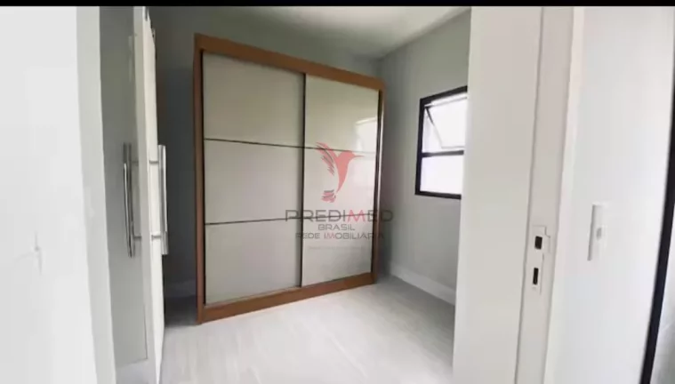 Imagem Imovel de alto padrão na Represa de Avaré, Salas Amplas ,Área gourmet, 6 Vagas de Garagem,