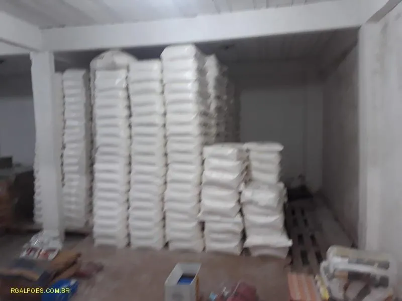 Imagem Galpão para Venda em DUQUE DE CAXIAS, SARACURUNA, 2 banheiros