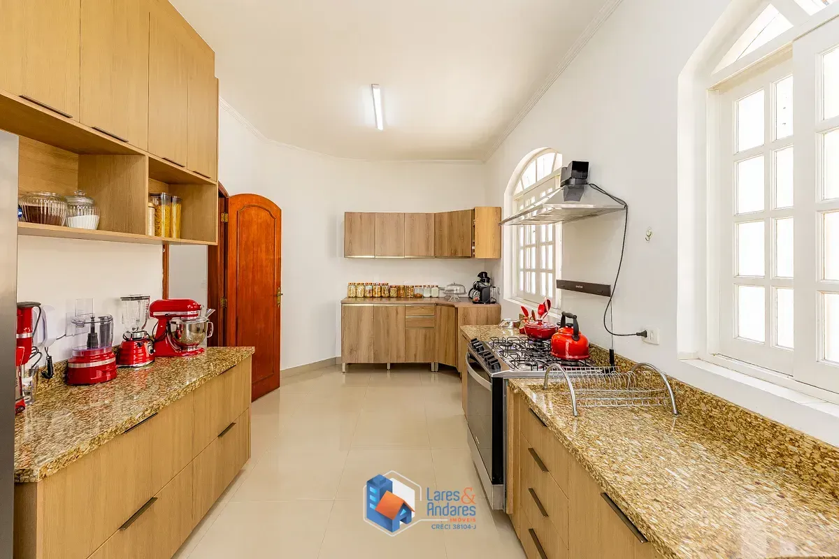 Imagem Casa para venda em Jardim Santo Amaro com 4 quartos, sendo 3 suítes, 315m²