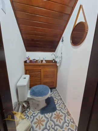 Imagem Vendo Linda Chácara com 40 Mil Mts² Próximo ao centro de Friburgo