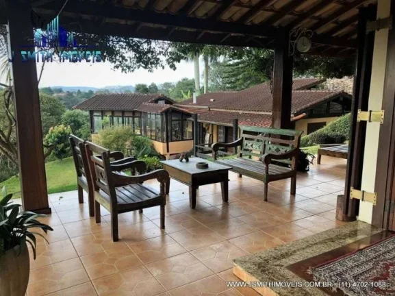 Imagem CASA Clássica e maravilhosa! 3 suítes, linda vista e casa hóspedes!