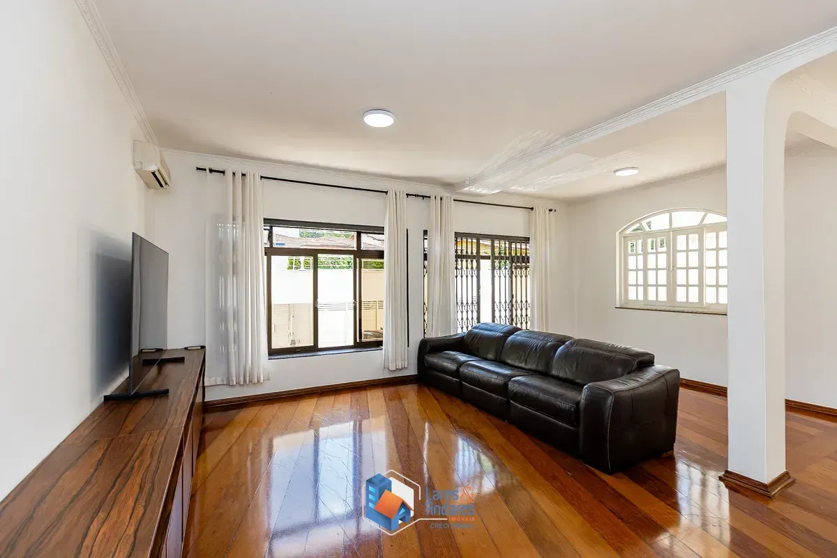 Imagem Casa para venda em Jardim Santo Amaro com 4 quartos, sendo 3 suítes, 315m²