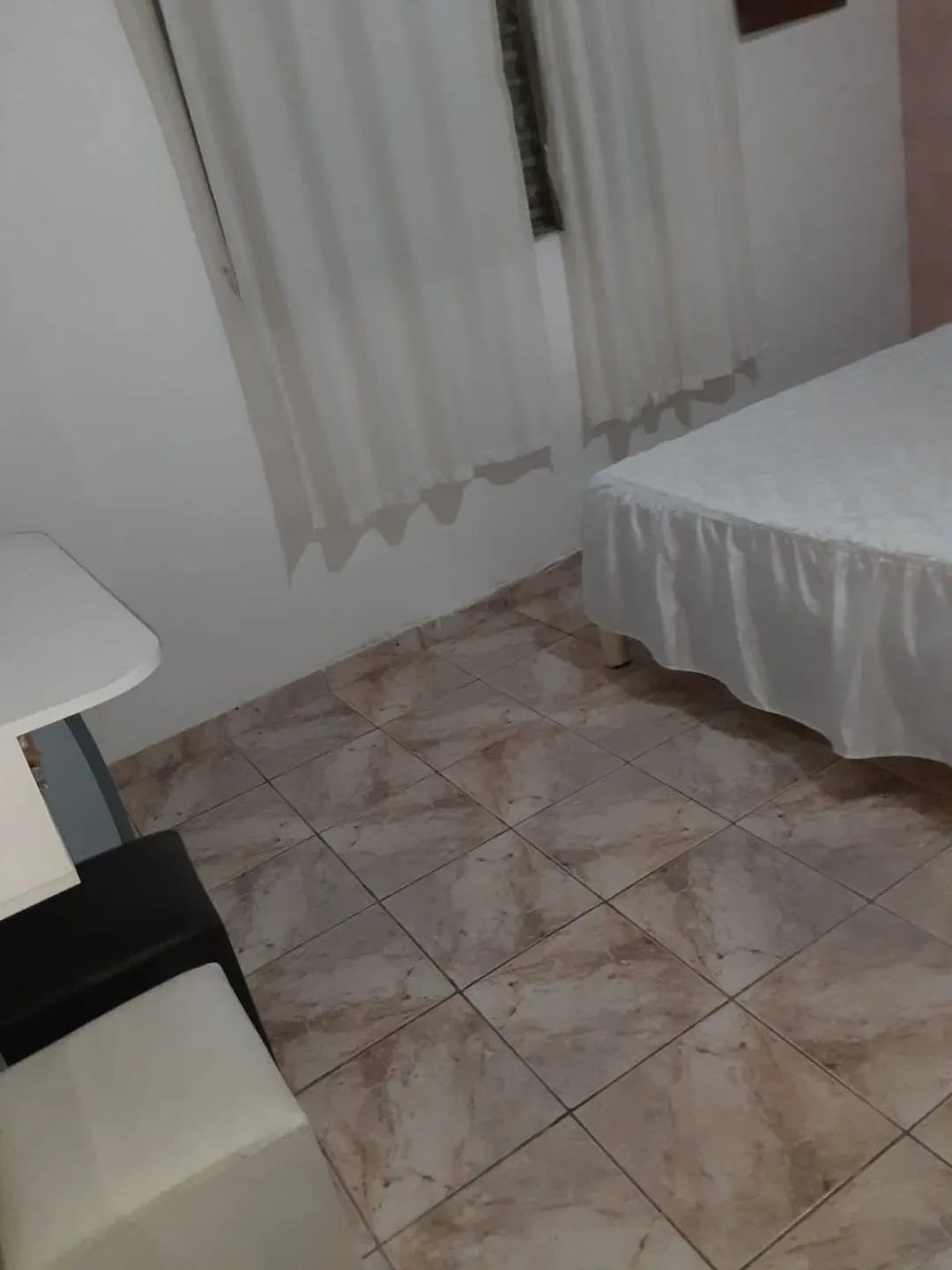 Imagem Casa à venda 4 Quartos, 1 Suite, 1 Vaga, Conjunto Residencial Araretama, Pindamonhangaba - SP