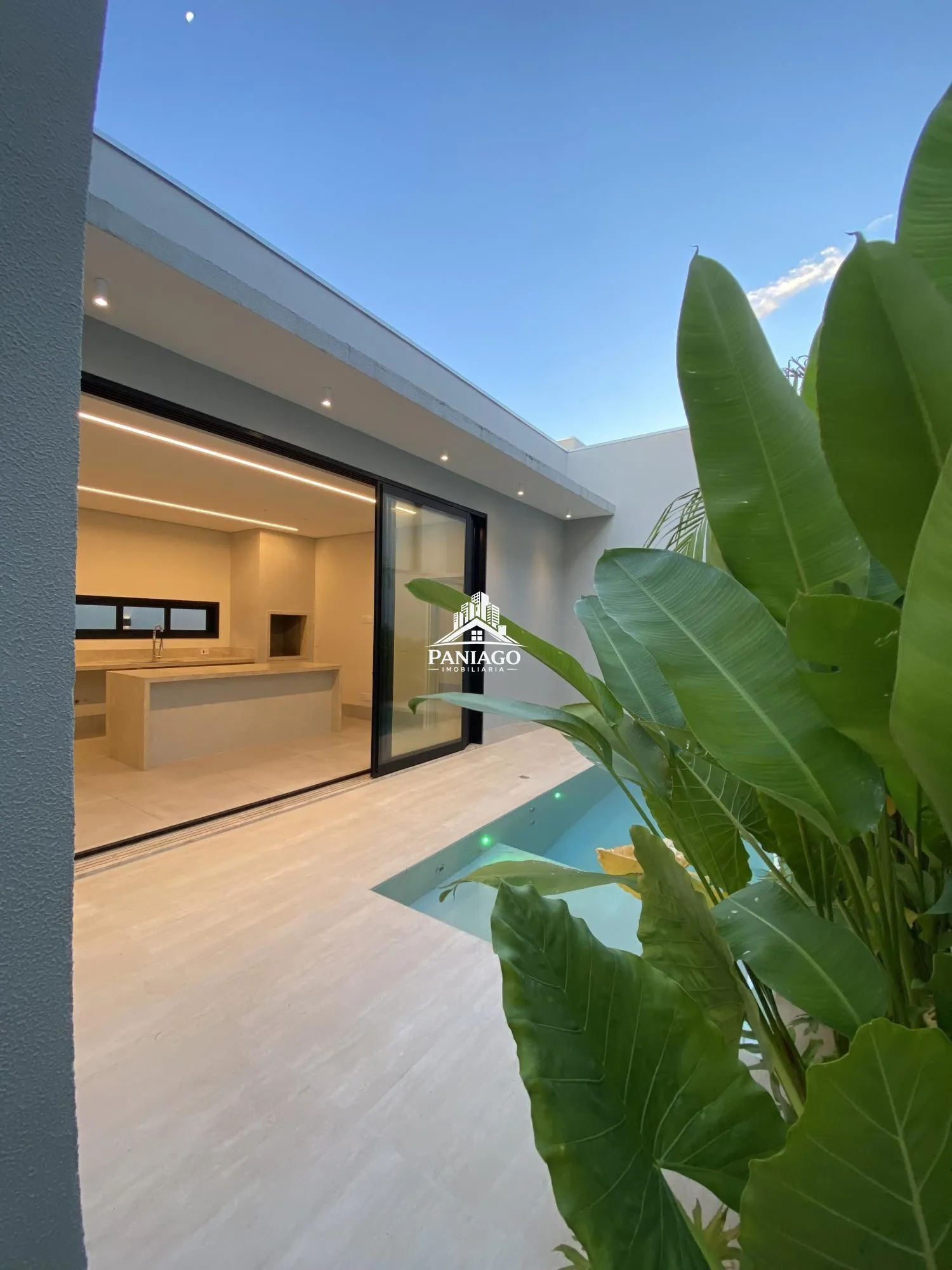 Imagem Casa Térrea Belvedere II, 3 Suítes, Piscina Aquecida, Energia Solar R$ 1.790.000