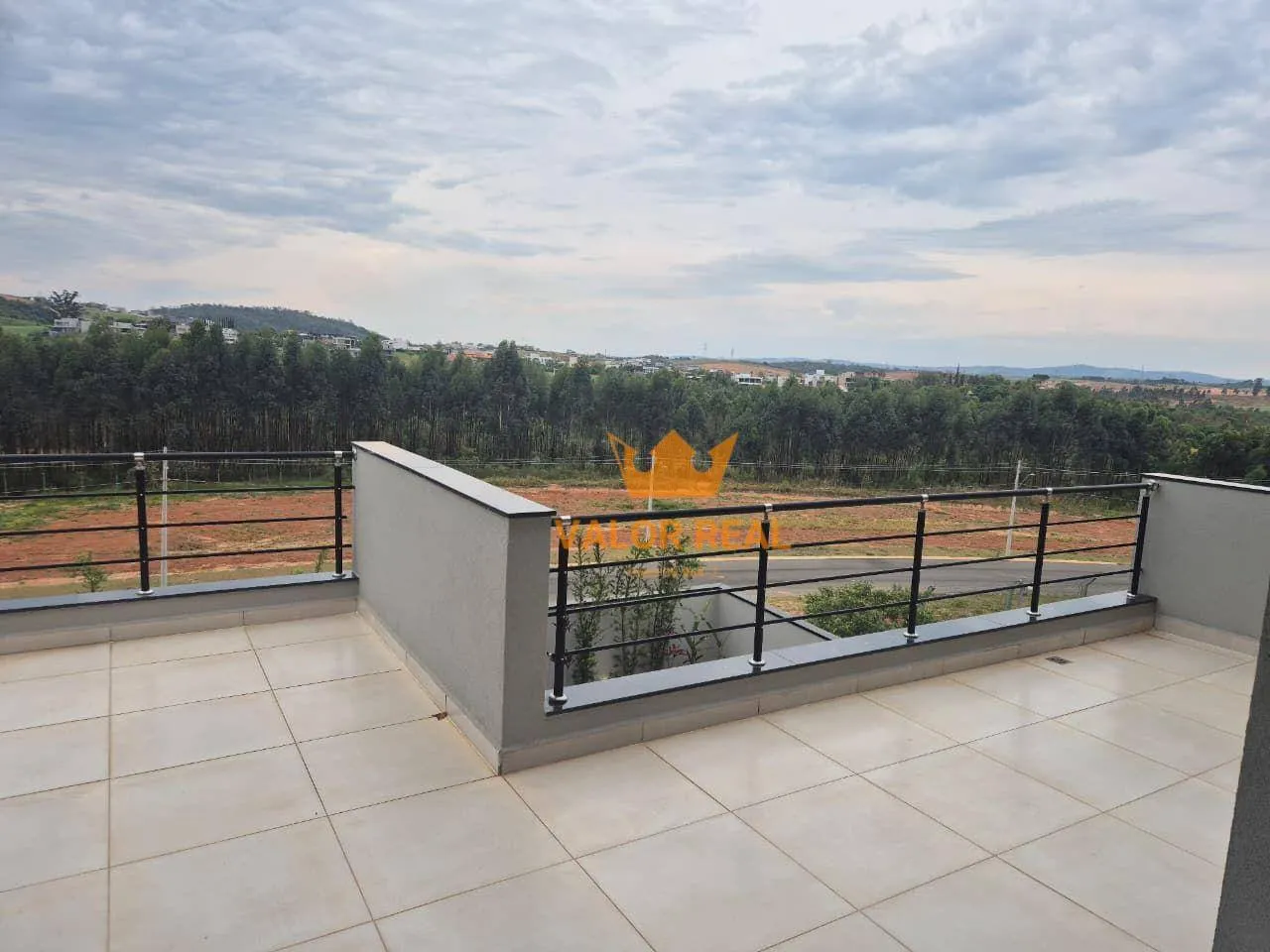 Imagem Casa Nova em Cond com 4 Suites, 6 vagas, 280 m² Residencial Ibi-Aram II. Aceita Financto.