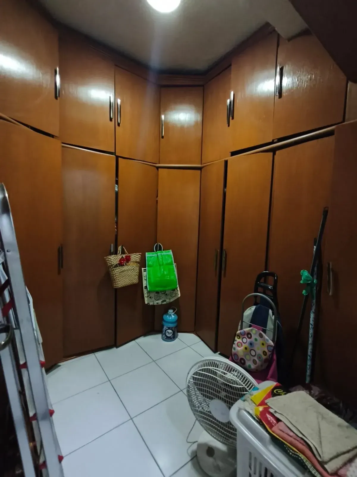 Imagem Casa com 2 Quartos à Venda, 120 m² em Engenhoca - Niterói