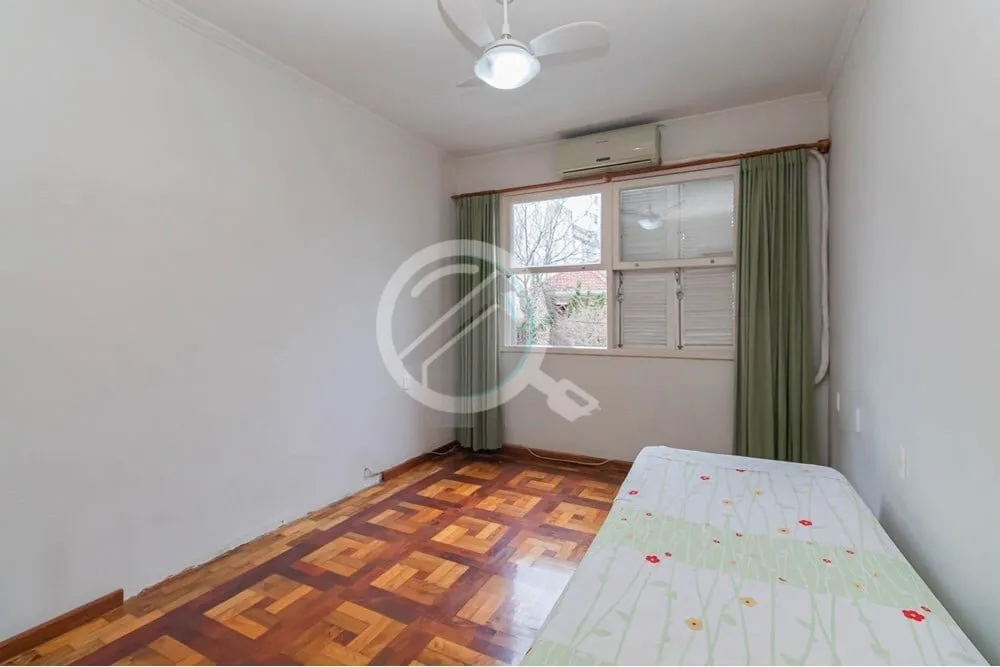 Imagem Amplo apartamento à venda em localização privilegiada, no bairro Rio Branco, - em Porto Alegre. D...