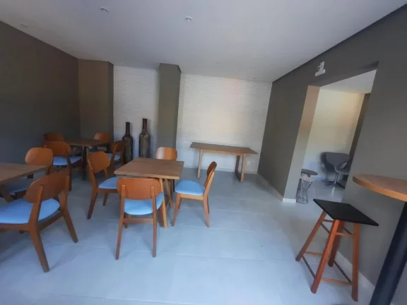 Imagem Vende-se lindo apartamento no 5° andar, próximo às principais vias de acesso do Morumbi!!