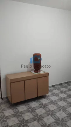 Imagem Sobrado à Venda na Granja Carolina em Cotia / SP