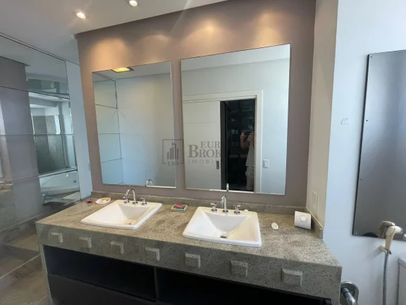 Imagem Apartamento frente mar em Balneário Camboriú
