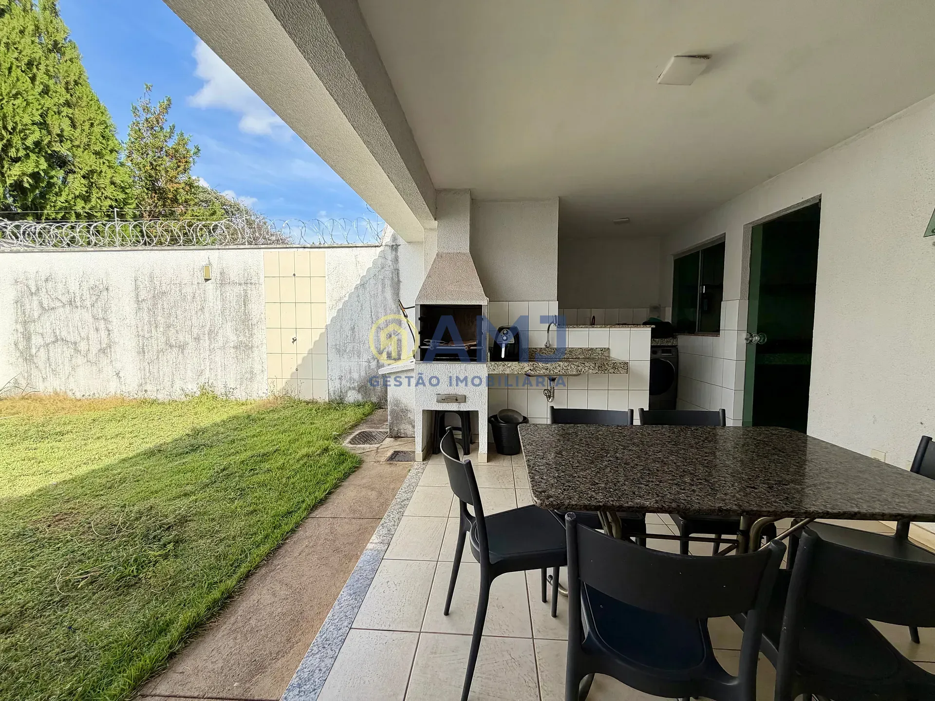 Imagem Sobrado à Venda no Jardim Atlântico | Goiânia/GO