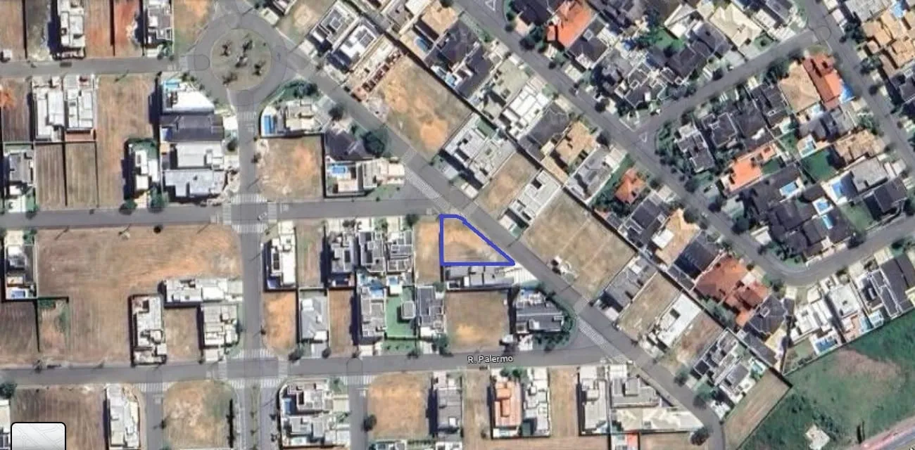 Imagem Terreno à venda 439.9M², Mombaça, Pindamonhangaba - SP | Condominio Village Splendore