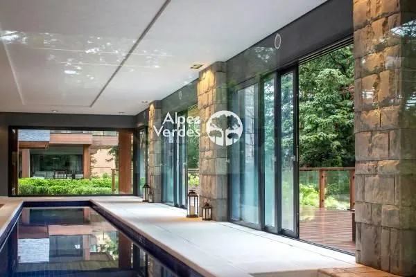 Imagem Apartamento à Venda em Planalto, Gramado - RS