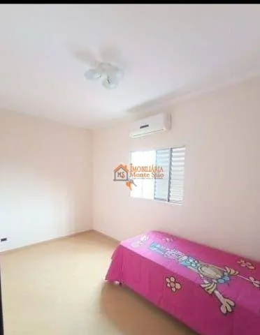 Imagem Sobrado com 3 dormitórios à venda, 284 m² por R$ 1.150.000,00 - Vila Augusta - Guarulhos/SP